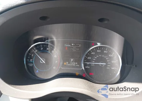 2017 Subaru Forester 2.5I Premium z USA, uszkodzony, nr VIN JF2SJAGC4HH528795